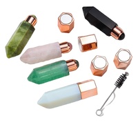 Bouteille d'huile essentielle pour massage facial par acupression, en cristal hexagonal naturel violet, rose et blanc, pour les professionnels.