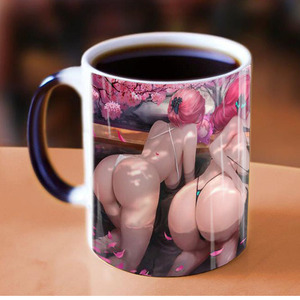 Creativo <span class=keywords><strong>cumpleaños</strong></span> regalo <span class=keywords><strong>de</strong></span> Navidad grande femenino divertido cuerpo Sexy tazas personalizadas cerámica nórdica taza para café té agua - Product Image 6