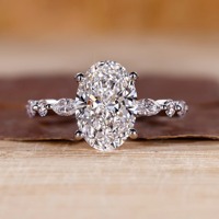 2CT Ovaler Marquise Runder Seitenstein Labor-Gezüchteter Diamant Verlobungsring 10K/14K/18K Massivgold IGI-Zertifiziert CVD/HPHT Maßanfertigung