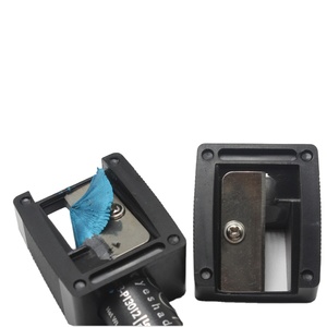 Échantillon Gratuit – <span class=keywords><strong>Taille</strong></span>-crayons de Marque à Grande Ouverture (16 mm) avec Lame en PS et Acier pour Crayons Cosmétiques, Sourcils, Eyeliner et Crayons à Lèvres - Product Image 1