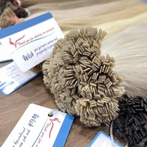 Matière première vierge vietnamienne Modèle de corps Style vague naturelle Ruban pré-collé Extensions de cheveux à pointe plate Meilleur prix Paquets de cheveux - Product Image 1