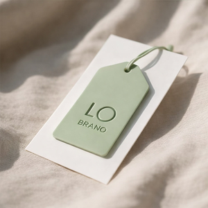 <span class=keywords><strong>Etichette</strong></span> di carta di lusso riciclate personalizzate con Logo stampato in rilievo <span class=keywords><strong>per</strong></span> <span class=keywords><strong>abbigliamento</strong></span> ed <span class=keywords><strong>etichette</strong></span> <span class=keywords><strong>per</strong></span> gioielli di lusso - Product Image 2
