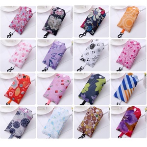 Sac de courses pliable en polyester 190T réutilisable avec petite pochette, design tendance, OEM ODM - Product Image 6