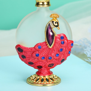 Arabian Dubai Style 30ml Flat Perfume Bottle Pump Sprayer Middle East Design Cones Style <b>Glass</b> Body Aluminum+Plastic Collar Reed - Product Image 4