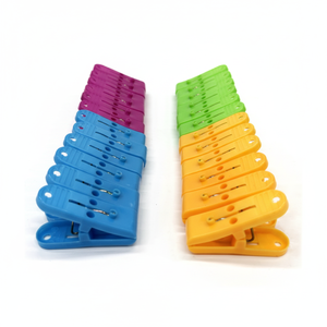 CASAMAX WL AE-3064-24 Mollette per Bucato Colorate Premium Ecologiche Durevoli Classiche in Plastica per Uso Domestico e Bagno Multifunzione - Product Image 2