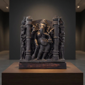 Sculpture de Ganesha féminin Vinayaki, art du temple indien ancien - Product Image 2