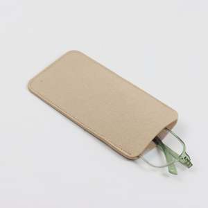 Pochette souple en feutre de polyester écologique pour lunettes et téléphones portables - Product Image 5
