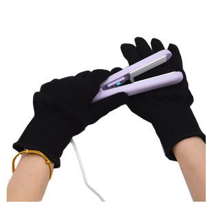 <span class=keywords><strong>Gants</strong></span> de sécurité personnalisables en gros directement en usine Design pointillé Résistant à la chaleur pour la coiffure Fer plat à friser <span class=keywords><strong>anti</strong></span>-brûlure - Product Image 5
