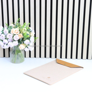 Vente en gros de pochettes pour ordinateur portable en feutre format A4, pochette pour documents, personnalisable, sac pour ordinateur portable à double bouton pour tablette et ordinateur portable - Product Image 1