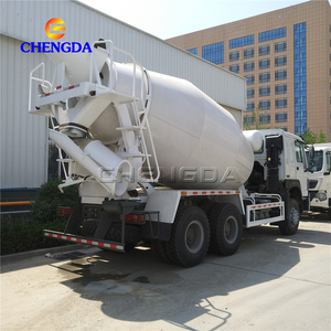 Nuevo Camión Mezclador de Concreto Móvil SINOTRUK HOWO 6*4 de 6-14 Metros Cúbicos, 25 Toneladas, con Volante a la Izquierda - Product Image 5