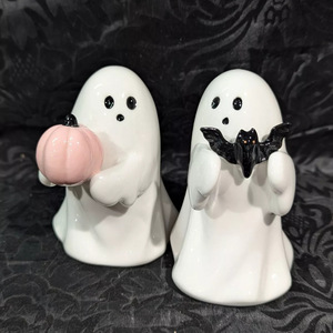 Boîte à bijoux fantôme en résine écologique, motif cœur et doigt d'honneur, style féerique musical, peinte à la main, pour Halloween, inspirée des dessins animés et films, vente chaude - Product Image 3