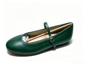 Elegantes Zapatos Planos Mary Jane de Cuero Negro con Punta Redonda, Correa Única y Diseño Ligero - Product Image 1