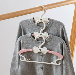 <span class=keywords><strong>2025</strong></span> phong cách mới có thể thu vào móc áo nhựa quần áo trẻ em có thể được xếp chồng lên nhau và lưu trữ để tiết kiệm không gian - Product Image 6