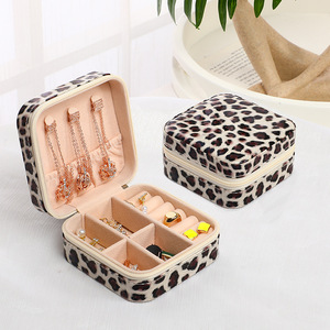 Draagbare Pu Lederen Mini Sieraden Reiskoffer, Reis Kleine Sieraden Doos Sieraden Organizer Opbergdoos - Product Image 5