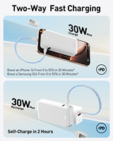 Mini batería externa de moda 2026 con llavero, 10000mAh, carga rápida de 30W, cargador portátil para teléfono con cable y soporte para teléfono