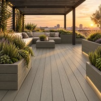 Planches de terrasse en WPC toutes saisons avec revêtement de surface anti-UV pour villa dans le désert, cour ensoleillée, patio, climat chaud