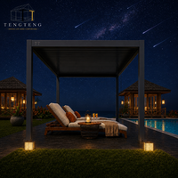 Pergola bioclimatique manuelle en aluminium imperméable avec structure thermolaquée et auvent pare-soleil pour extérieur, jardin et terrasse