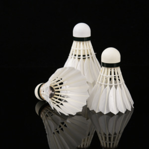 Shuanglang No.2 Volante de bádminton, Volante de Bádminton de alta calidad, utilizado para competiciones profesionales y entrenamiento. - Product Image 6