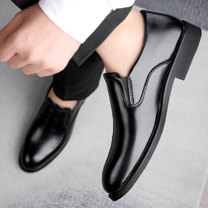 Mocassins en cuir véritable pour hommes, à bout pointu, à enfiler, semelle souple, chaussures de mariage, style décontracté d'été marron - Product Image 4