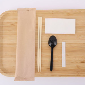 Juego de Cubiertos Desechables Individualmente Envueltos 4 en 1, Cuchara, <span class=keywords><strong>Servilleta</strong></span>, Tenedor, <span class=keywords><strong>Palillos</strong></span>, 100 Piezas para Comida para Llevar, Restaurante, Aerolínea - Product Image 5