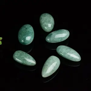 대량 도매 Gua Sha 보드 마사지 도구 자연 텀블 그린 Aventurine 새겨진 영감 돌