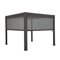 Système motorisé de stores d'extérieur intégrés à rail à glissière, canaux scellés, polyester imperméable, métal, intimité, balcon, pergola, protection contre le vent