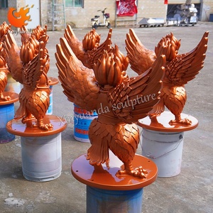 Sculpture d'<span class=keywords><strong>oiseau</strong></span> Dapeng or pulvérisé personnalisé ornement de jardin extérieur en fibre de verre motif animal pour l'artisanat municipal - Product Image 3