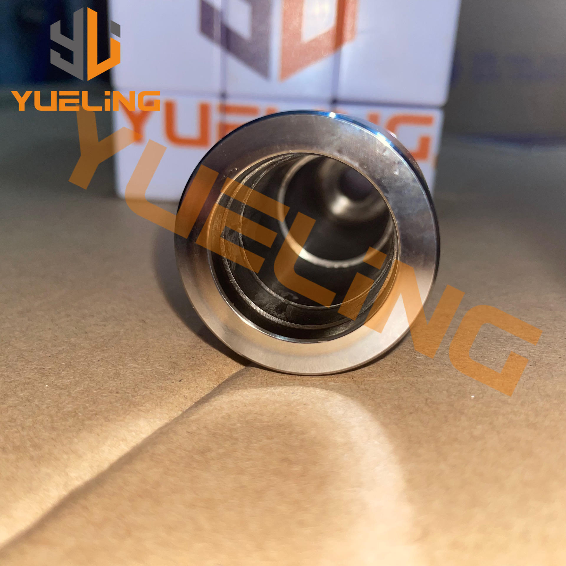 Diesel Engine 1-11129064-1 Injector Sleeve Nozzle Holder for ISUZU