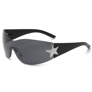 Gafas de sol Fashion Shield con lentes degradados UV400 para mujer, diseño de estrella sin montura, protección solar para adultos - Product Image 4