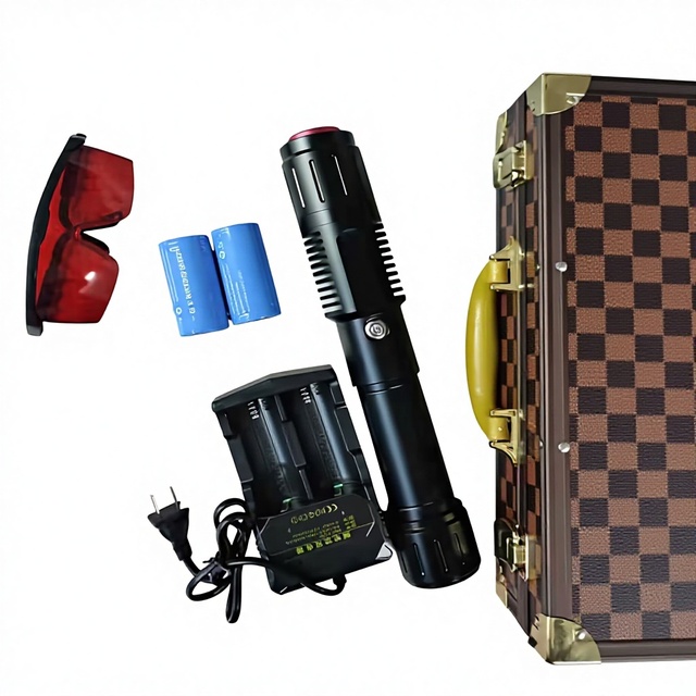 Handheld High-end Long Distance 450nm Bright Blue Laser Pointer with Rechargeable 32650 Battery for Camping Outdoor