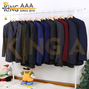 <span class=keywords><strong>Trajes</strong></span> <span class=keywords><strong>de</strong></span> <span class=keywords><strong>Hombre</strong></span> <span class=keywords><strong>de</strong></span> <span class=keywords><strong>Segunda</strong></span> <span class=keywords><strong>Mano</strong></span> al por Mayor, Corte Slim, para Oficina o Boda, Color Sólido, Ropa <span class=keywords><strong>de</strong></span> Negocios <span class=keywords><strong>de</strong></span> Invierno, Poliéster/Algodón, Marca KINGAAA, Pedido Mínimo - Product Image 4