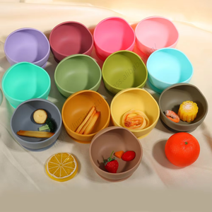 Venta al por Mayor de Artículos Personalizados para Bebés, Juego de Alimentación de Silicona para Bebés, Plato de Regalo para Recién Nacidos - Product Image 3