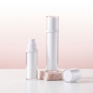 Flacon pompe sans air de luxe personnalisé, contenant cosmétique transparent haut de gamme pour sérum, lotion, soins de la peau, <span class=keywords><strong>spa</strong></span>, marque de beauté, OEM, ODM, emballage de marque - Product Image 5