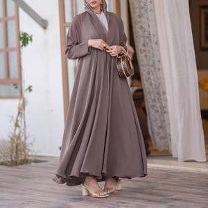 2025 dernière mode vêtements islamiques robe musulmane manches bouffantes Cardigan ouvert élégant <span class=keywords><strong>Kimono</strong></span> soyeux crêpe Satin Abaya - Product Image 5
