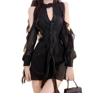 Vestido de Noche de Gasa Negro Vintage con Cuello Halter, Asimétrico, Ajustado, con Corte Sexy y Translúcido, Largo hasta el Suelo, para Primavera - Product Image 4