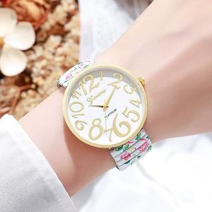 Nouvelle <span class=keywords><strong>montre</strong></span>-bracelet à grand cadran, bracelet élastique, grande <span class=keywords><strong>montre</strong></span> numérique pour personnes âgées, <span class=keywords><strong>montre</strong></span> à quartz décontractée pour femmes - Product Image 1
