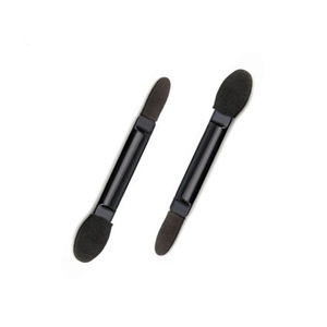 แปรงแต่งตาซิลิโคนสองด้าน ขนาดมินิ สำหรับอายแชโดว์ ตัวอย่างฟรี - Product Image 1