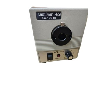 Appareil d'irradiation infrarouge proche HAYASHI Luminar Ace LA-100 pour usage médical - Product Image 4