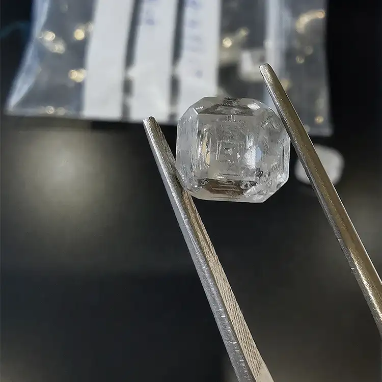 0.8-1ct hthp laboratório sintético crescido diamantes cru natural para corte a diamante solto