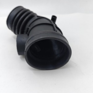 Manguera de Goma para Toma de Aire 13541435625 para <span class=keywords><strong>BMW</strong></span> E38 728 <span class=keywords><strong>E39</strong></span> 520 <span class=keywords><strong>523</strong></span> 525 528 Z3 2388046 V201628 66-17986 813000601 1591I0014 - Product Image 5