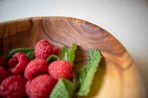 Tazón de Madera Artesanal de Primera Calidad, Decorativo, Natural y Sostenible, Ideal para la Mesa del Comedor o la Cocina - Product Image 3