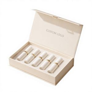 Boîte cadeau cosmétique magnétique doublée de satin, pliable, en carton rigide, pour rouge à lèvres et maquillage - Product Image 2