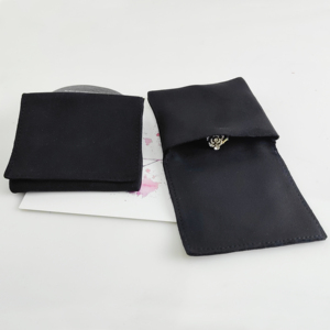 Bolsas de Joyería de Microfibra Negra Tipo Sobre, Bolsas de Terciopelo con Cierre a Presión para Exhibición de Joyería, Bolsas de Regalo Elegantes y Económicas con Logotipo Personalizado - Product Image 5