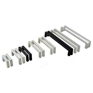 C-BOX ZSTC C-BOX voorhandgreep uit één stuk, breedte 12,2 mm, transparant, zwart geanodiseerd, 194 mm, rijafstand 180 mm, 5U 10501-007 10501-028 - Product Image 3