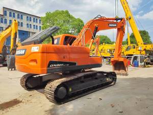 Excavadora Usada de Tamaño Mediano con Motor Cummins de 22 Toneladas, Doosan Dx225 Dx300 Dx225lc-9c en Buenas Condiciones - Product Image 3