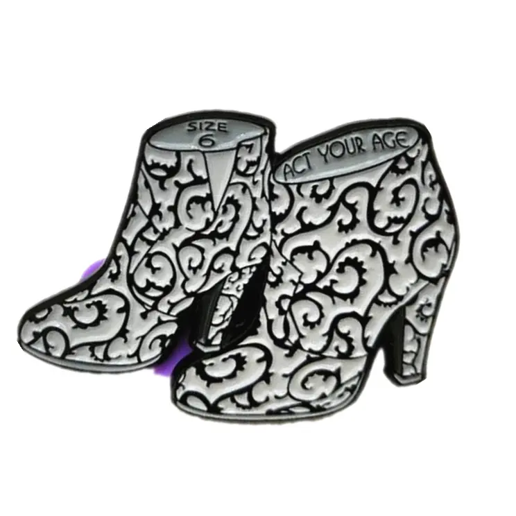 Üreticileri çin metal rozeti şeklinde siyah yüksek topuklu ayakkabılar bir gelişmiş tasarım