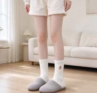 Chaussettes mi-hautes respirantes pour femmes, idéales pour les tenues décontractées et les bureaux, chaussettes chaudes pour femmes en hiver