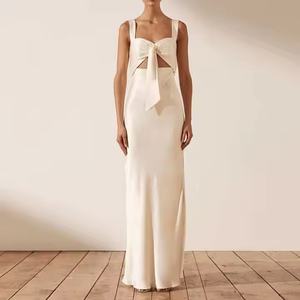 Nuevo Vestido de Playa de Verano de Alta Calidad, Sexy, con Tirantes Finos, Escote en V, Espalda Descubierta, de Satén Sedoso, Maxi, Modesto - Product Image 1