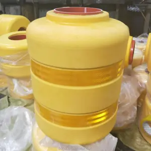 Eva Pu Plastic Verkeer Curve Bend Road Veiligheid Roller Snelweg Roterende Drum Vat Roller Type Barrière Rolling Vangrail