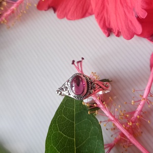 Anillo de plata de primera ley con gema granate para mujer, sortija, plata esterlina 925, estilo étnico, boda, hecho a mano - Product Image 2